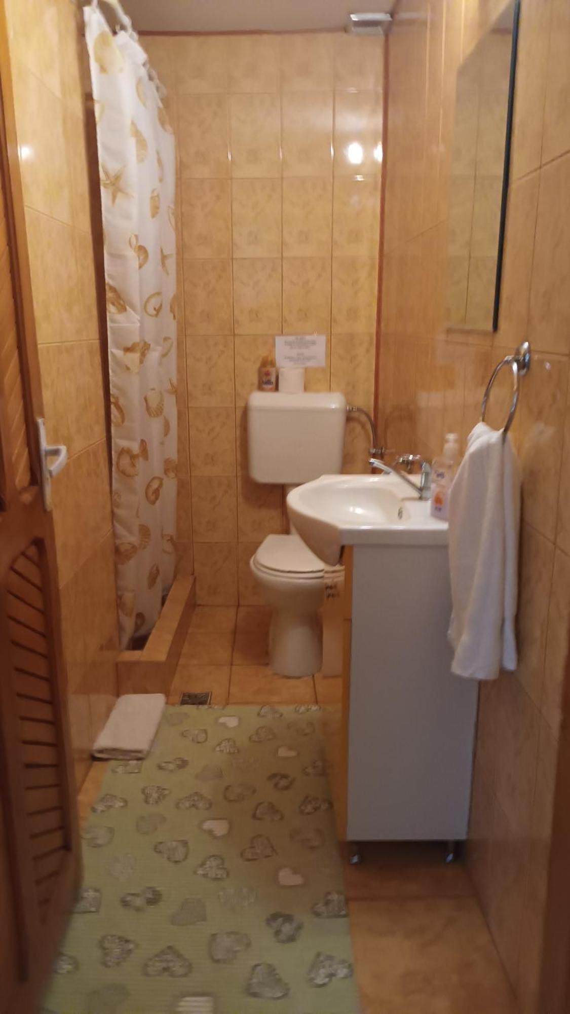 Vila Nadia Hotel Oesti-Paminteni ห้อง รูปภาพ